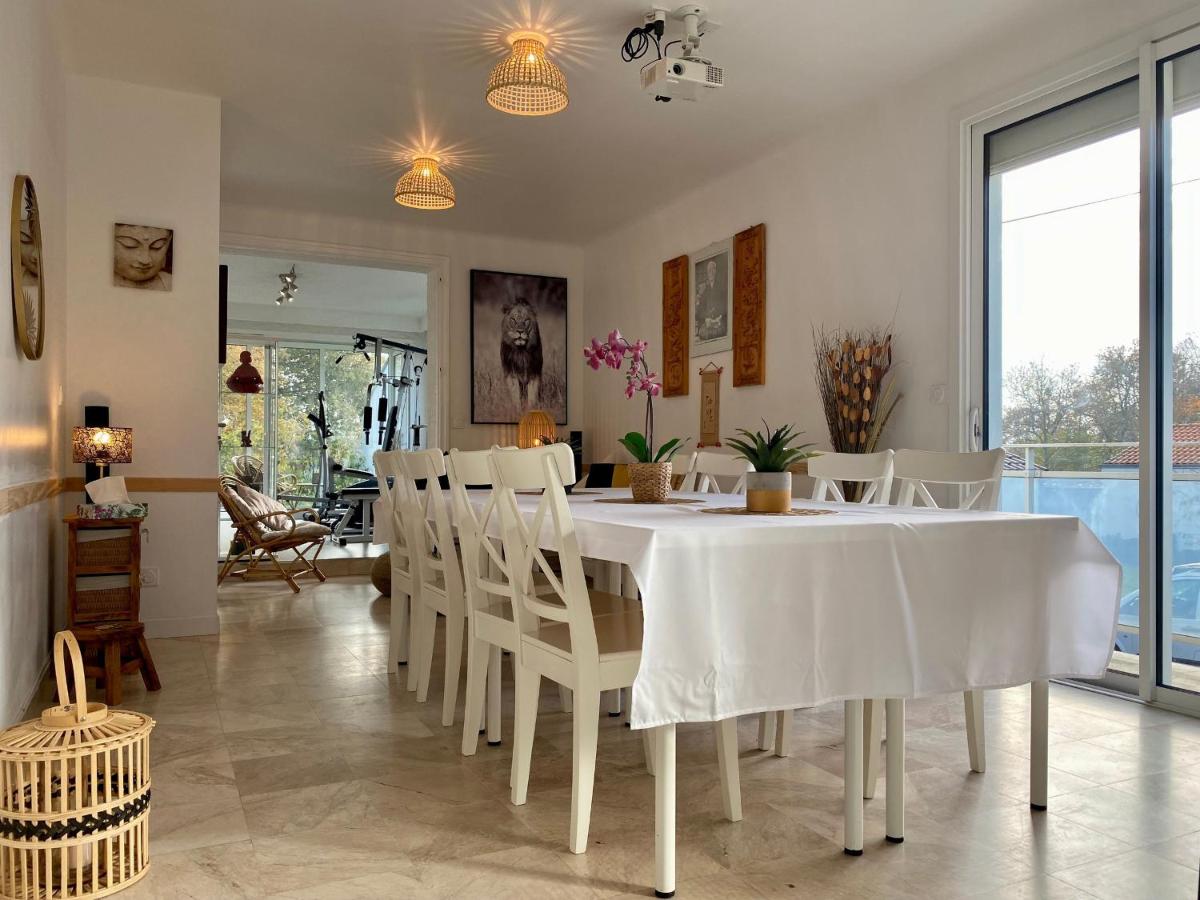 Maison spacieuse avec fitness, massage sur demande et jardin privatif, proche Nantes et Pornic - FR-1-306-1231 - Housity