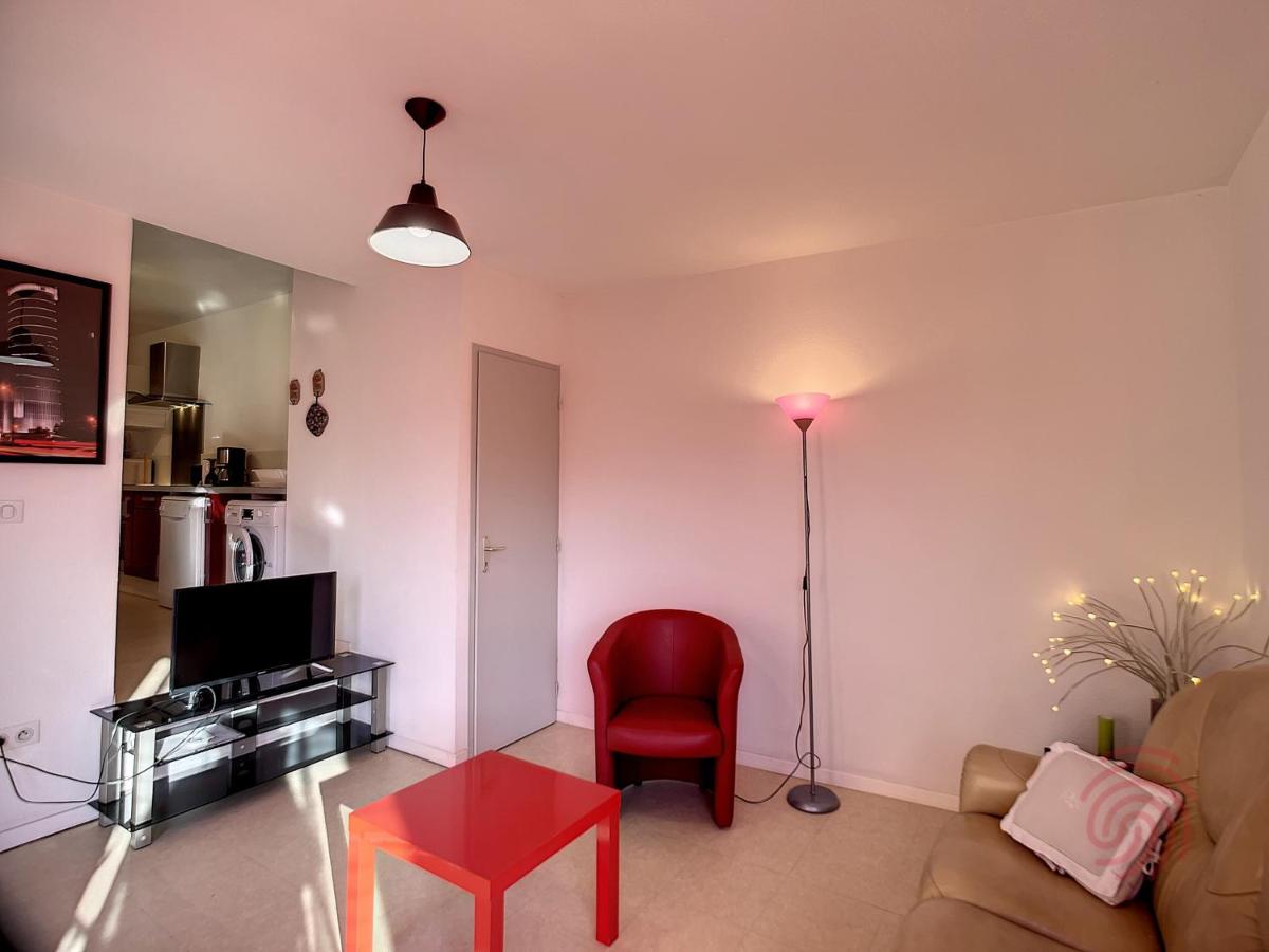 Appartement F3 lumineux avec Wi-Fi, à 200m des Thermes de Lamalou, animaux acceptés, classé 3 étoiles - FR-1-451-165 - Housity