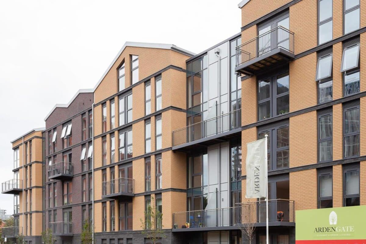 Modern and Stylish 1Bed Flat Centrally Located - Housity