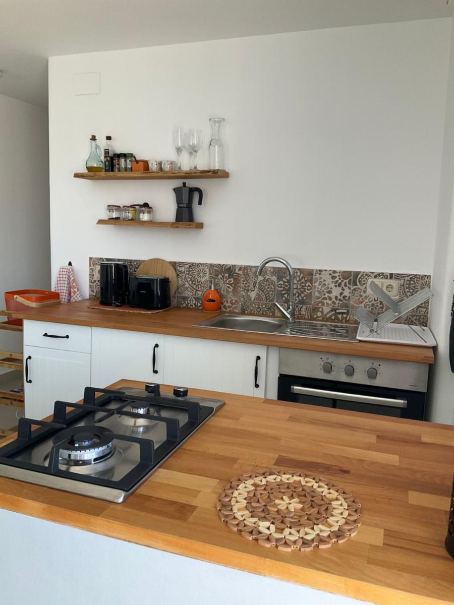 Casa Fermata Apartment and Studio - Housity