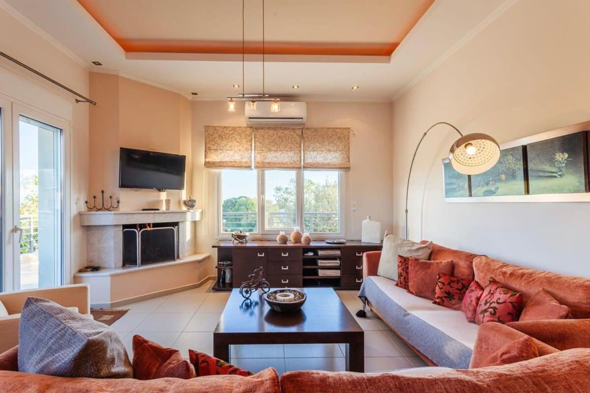 Navarino Captains Villa - Lux Private Pool Retreat - Housity