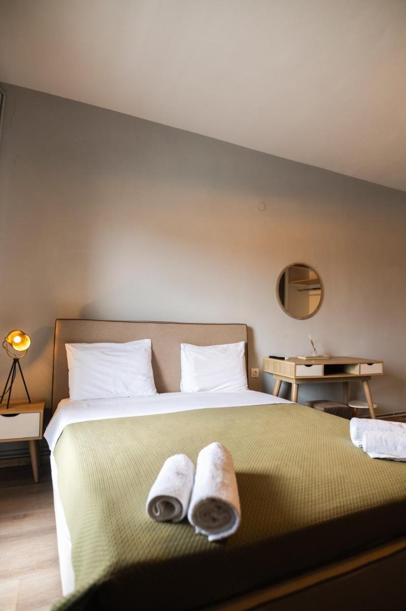 Paralion Town Apartments - Hizvo