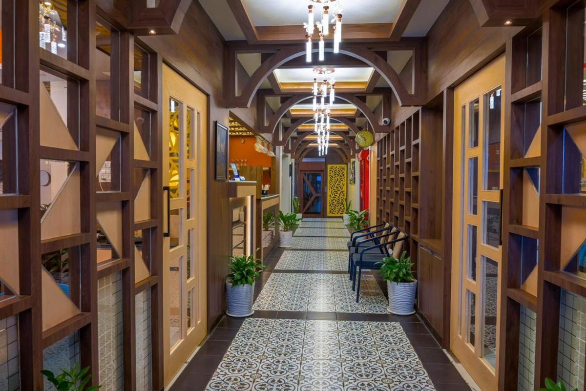 Hotel Pragati - Housity