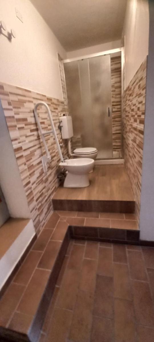 Appartamento fronte piscina - Housity