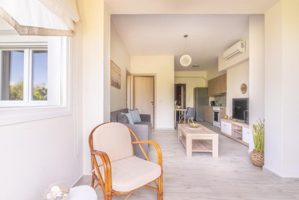 The Holiday House 1 - Housity