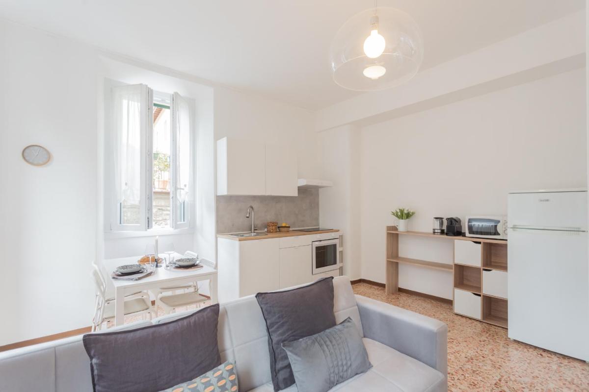 Nonna Tere Apartment by Rent All Como - Hizvo