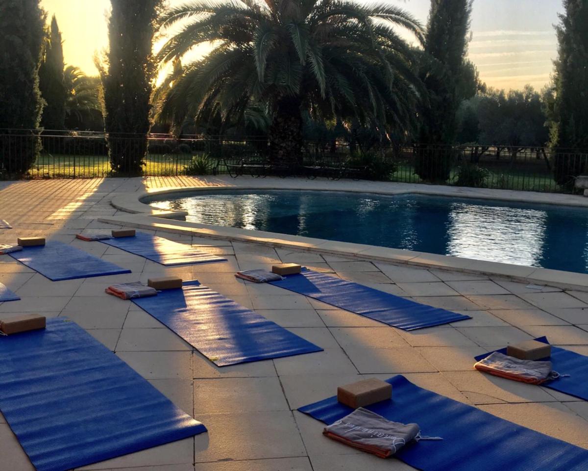 Piscine de l'établissement HOTEL et APPARTEMENTS DOMAINE DES CLOS - Teritoria ou située à proximité