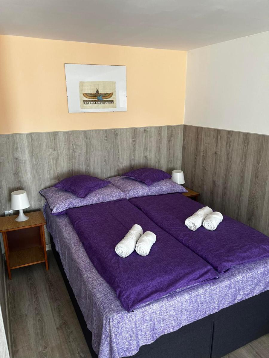 Apartment Révész - Housity