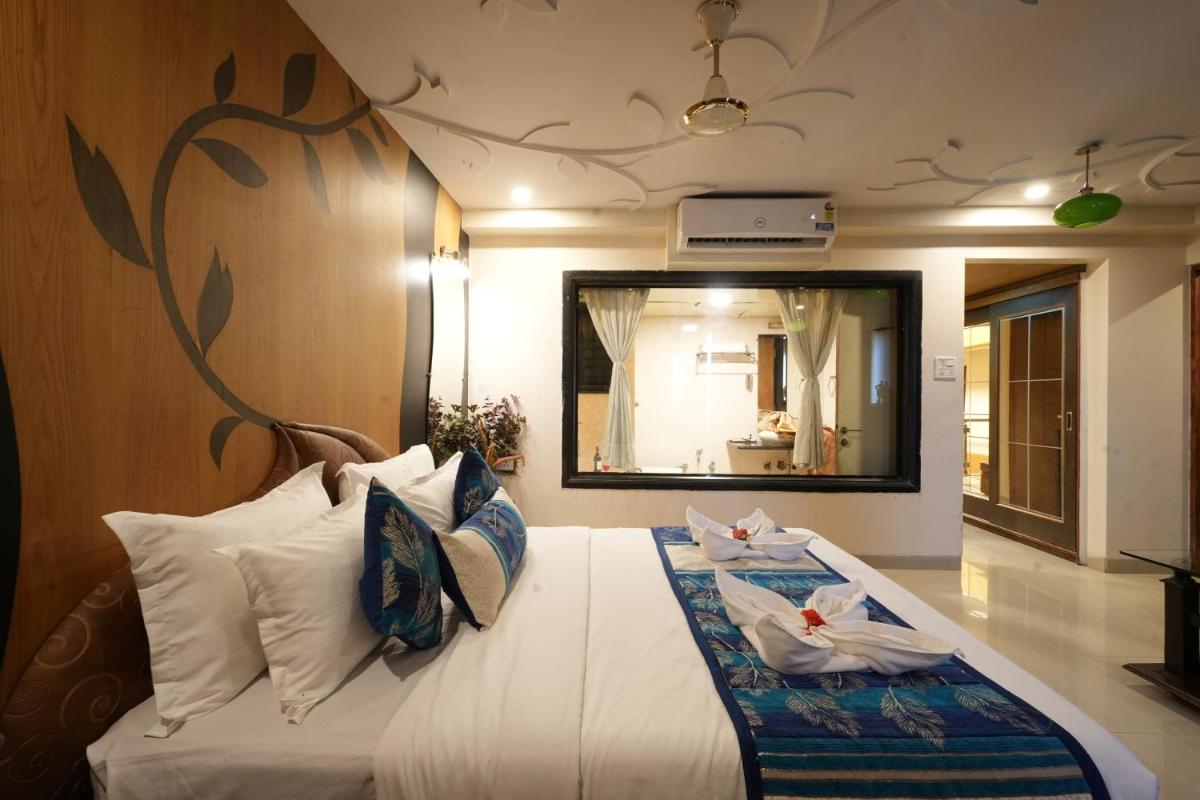 Hotel City Symphony - Housity