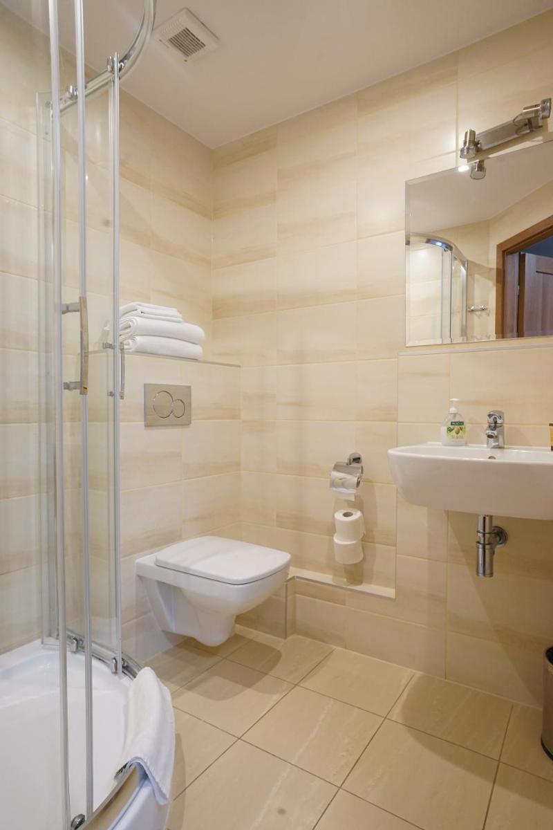 Hotel Alexandra - Housity