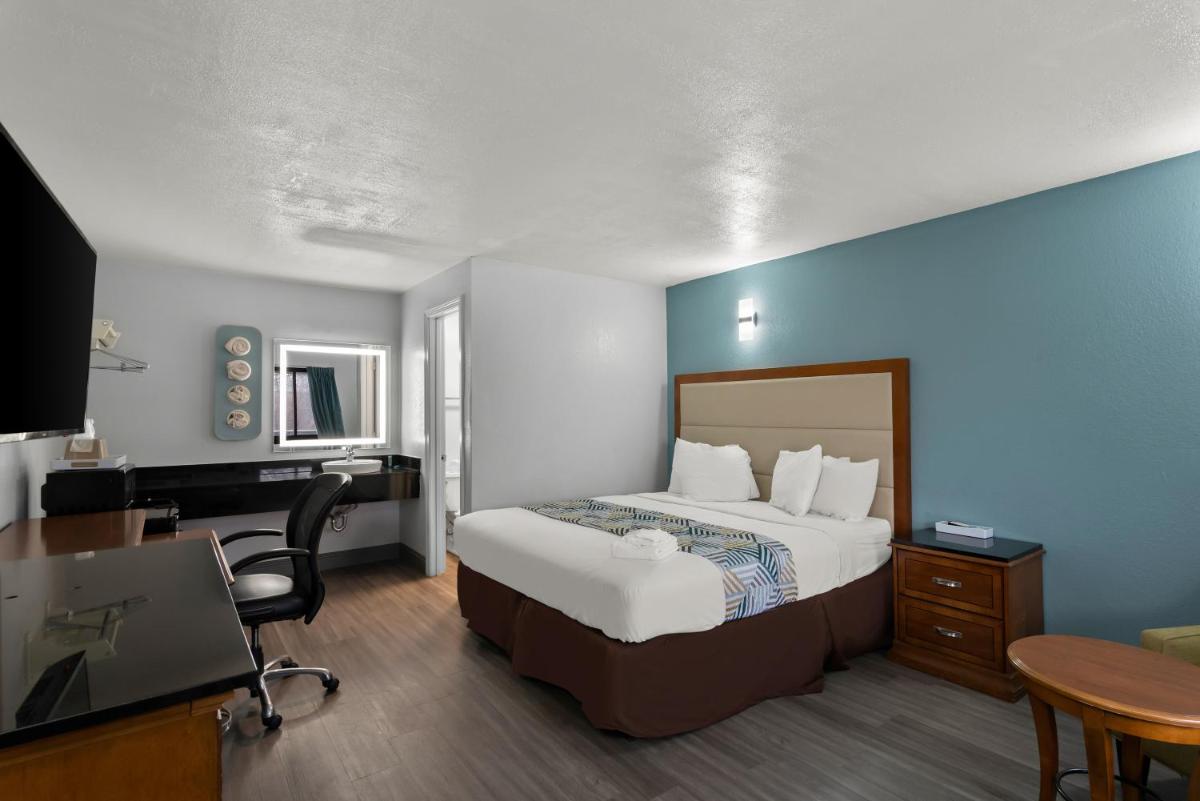 Americas Best Value Inn Bangor - Housity