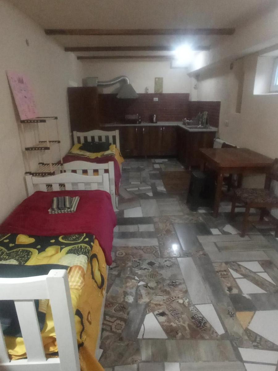 SWEETHOSTEL - Housity