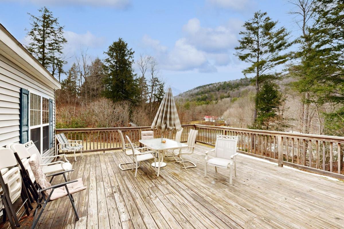 Misty Mountain Retreat - Housity