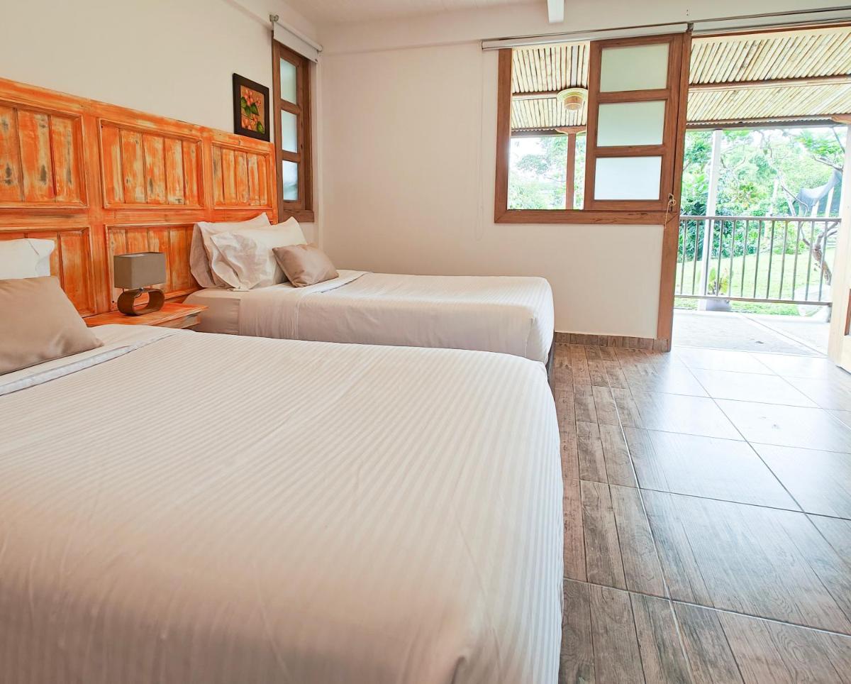 Zenith Bed & Breakfast - Housity