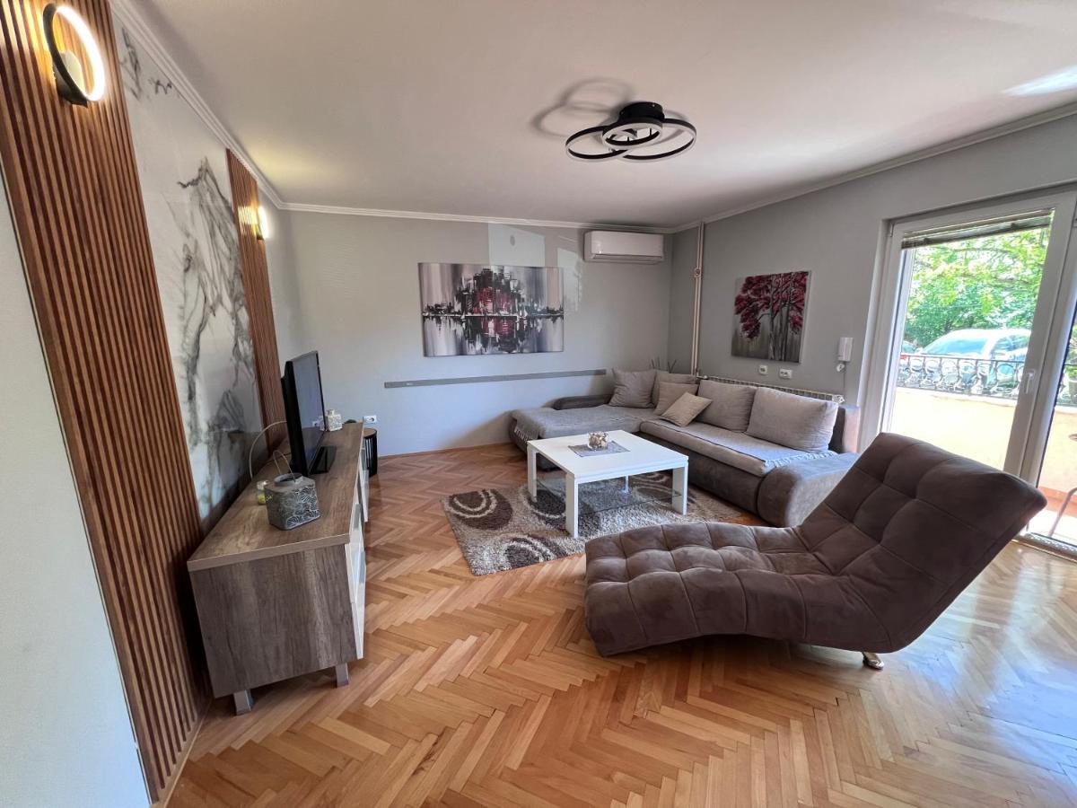Apartment Ortakovski - Housity