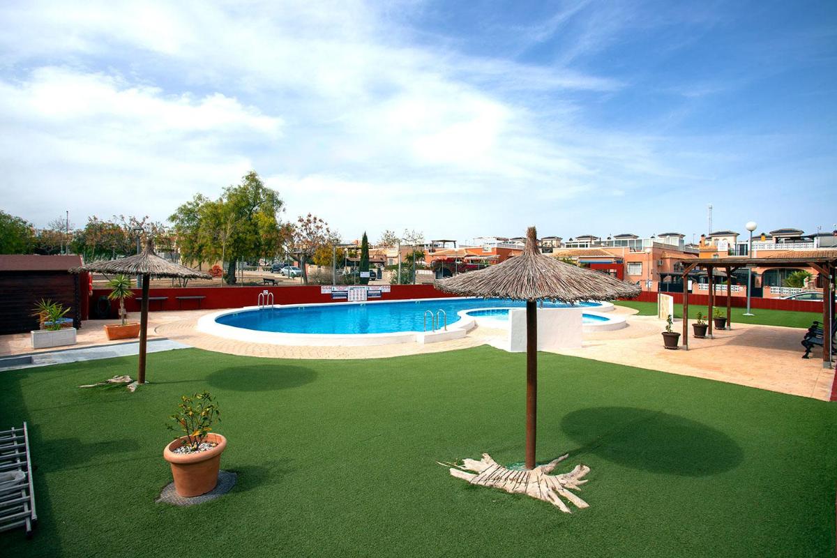 Bungalow la herrada - Housity