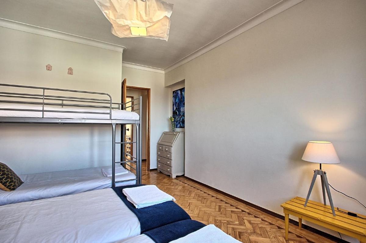 Studio für 17 Personen und 1 Kind in Lissabon - Housity