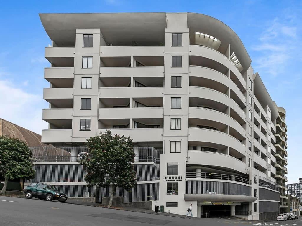 Beautiful Sky Tower View Home near K' Road w/ Free Parking - Housity
