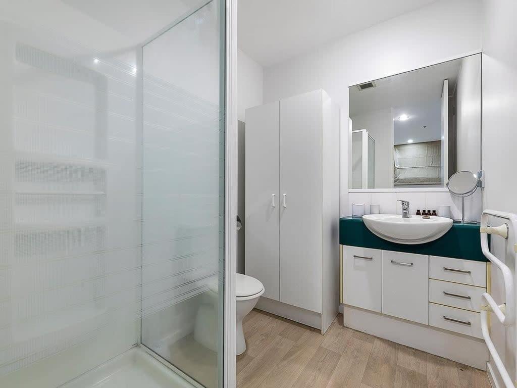 Beautiful Sky Tower View Home near K' Road w/ Free Parking - Housity