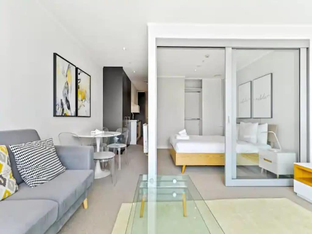 Stylish Apartment in the Heart of the City - Housity