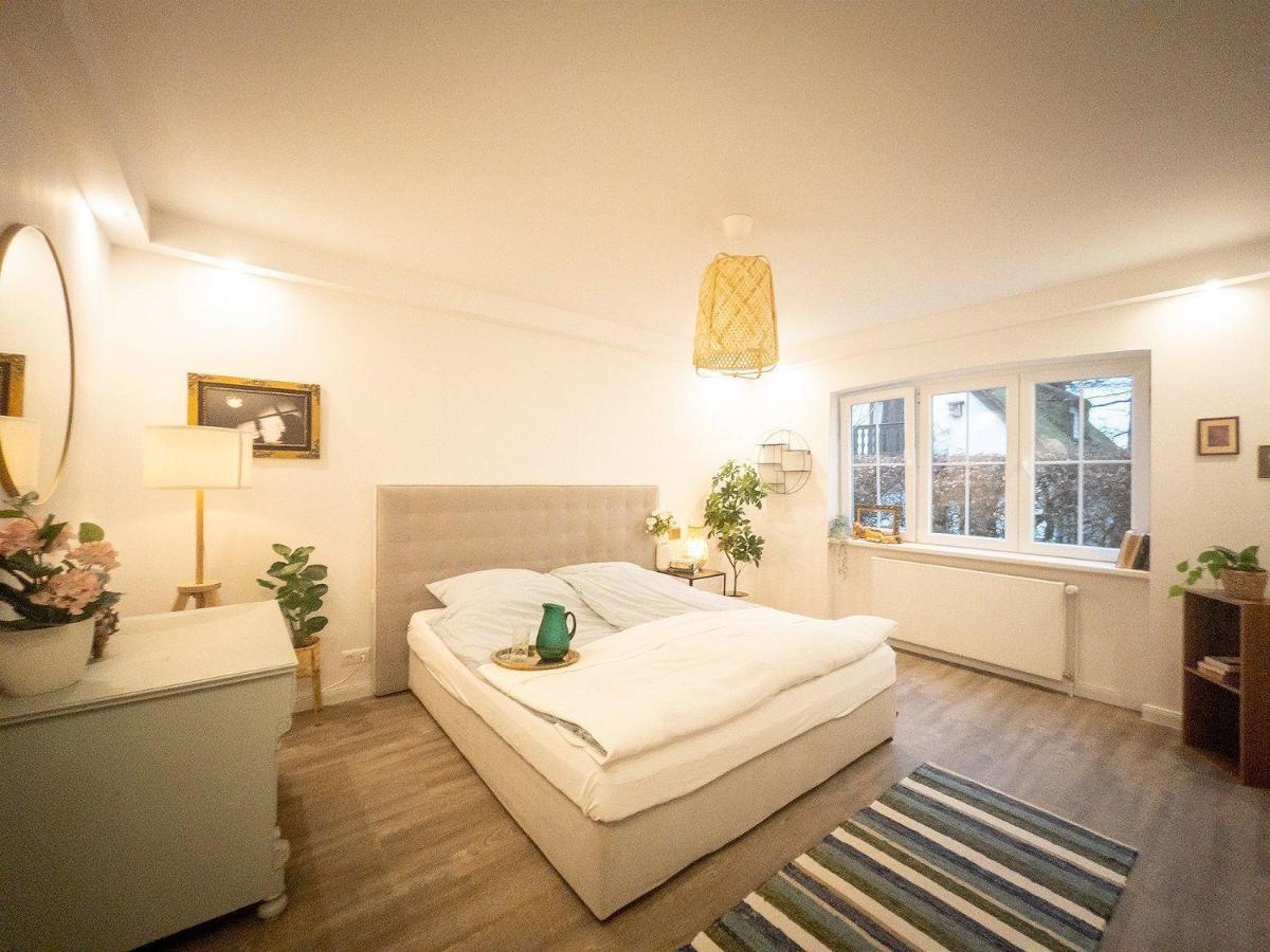Strandhaus-Seestern-Vorderhaus - Housity