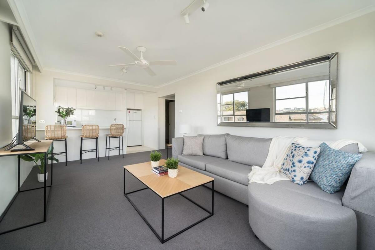 Harbourside #49 - Housity