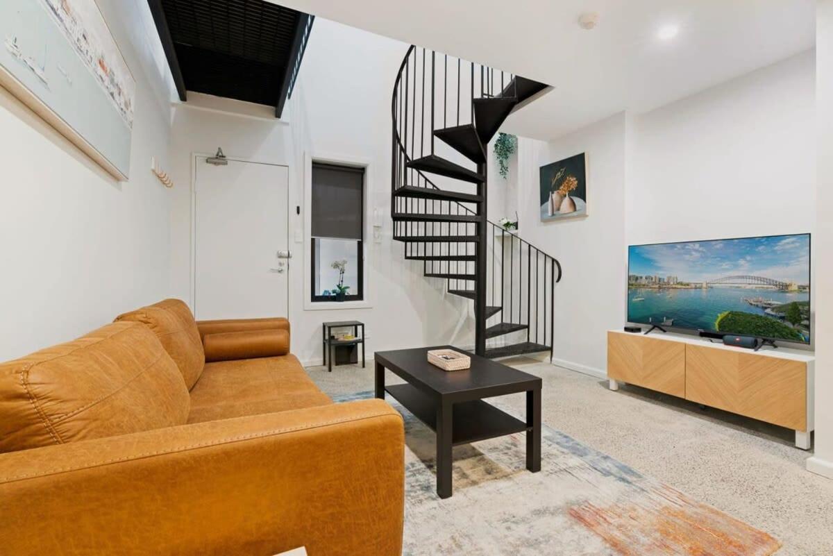 Cosy Camperdown - Housity