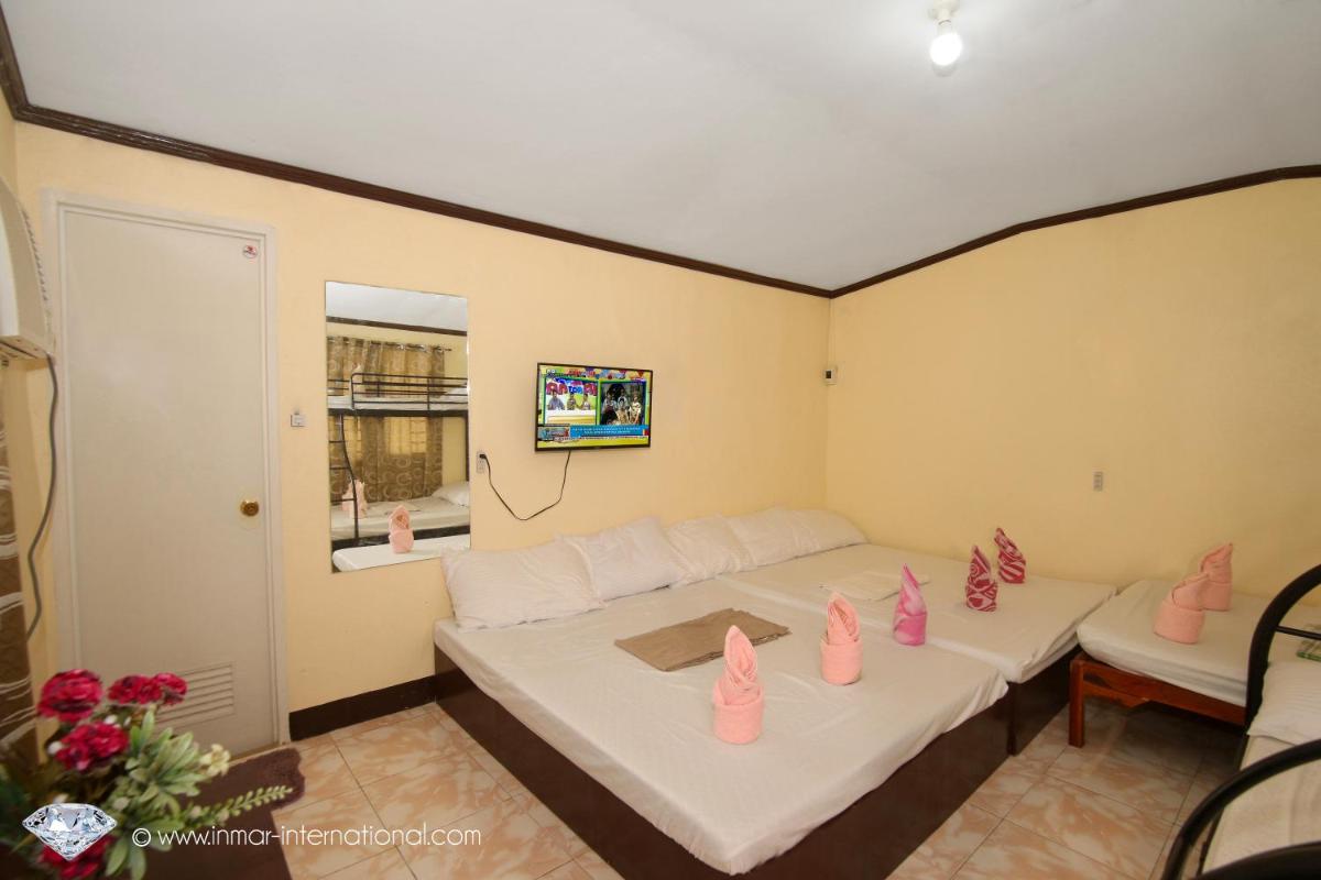 Ana Jean Lodging House - Housity