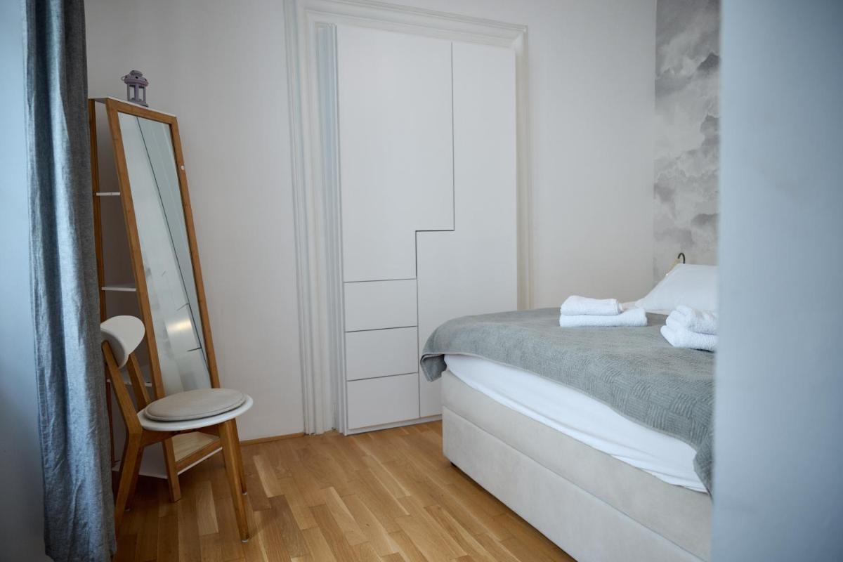 Codelli Deluxe City Centre Apartments - Housity