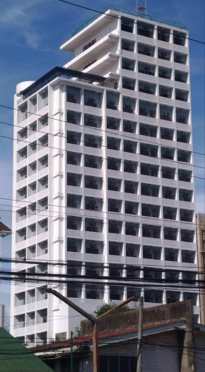 Cozy studio 5 min walk from Ayala, Cebu Business Park - Housity