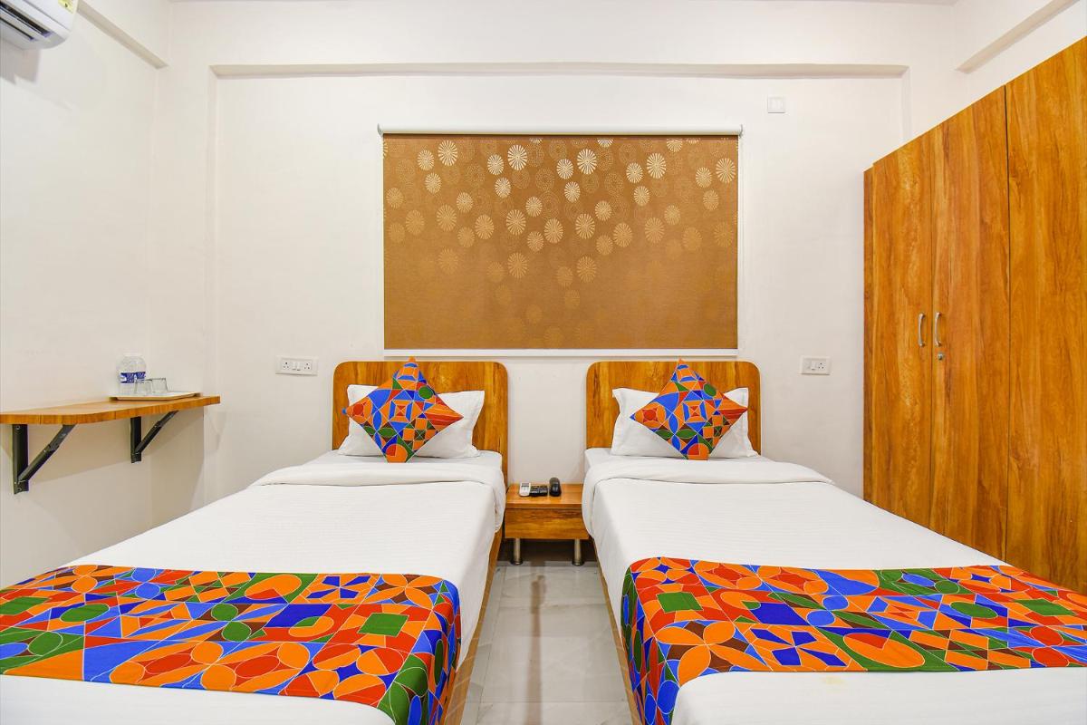 FabHotel Prime Esta Inn - Housity