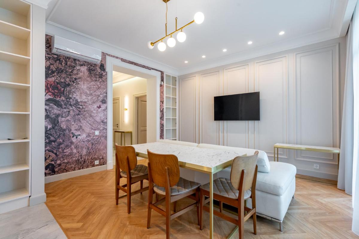 Vintage Apartments - Housity