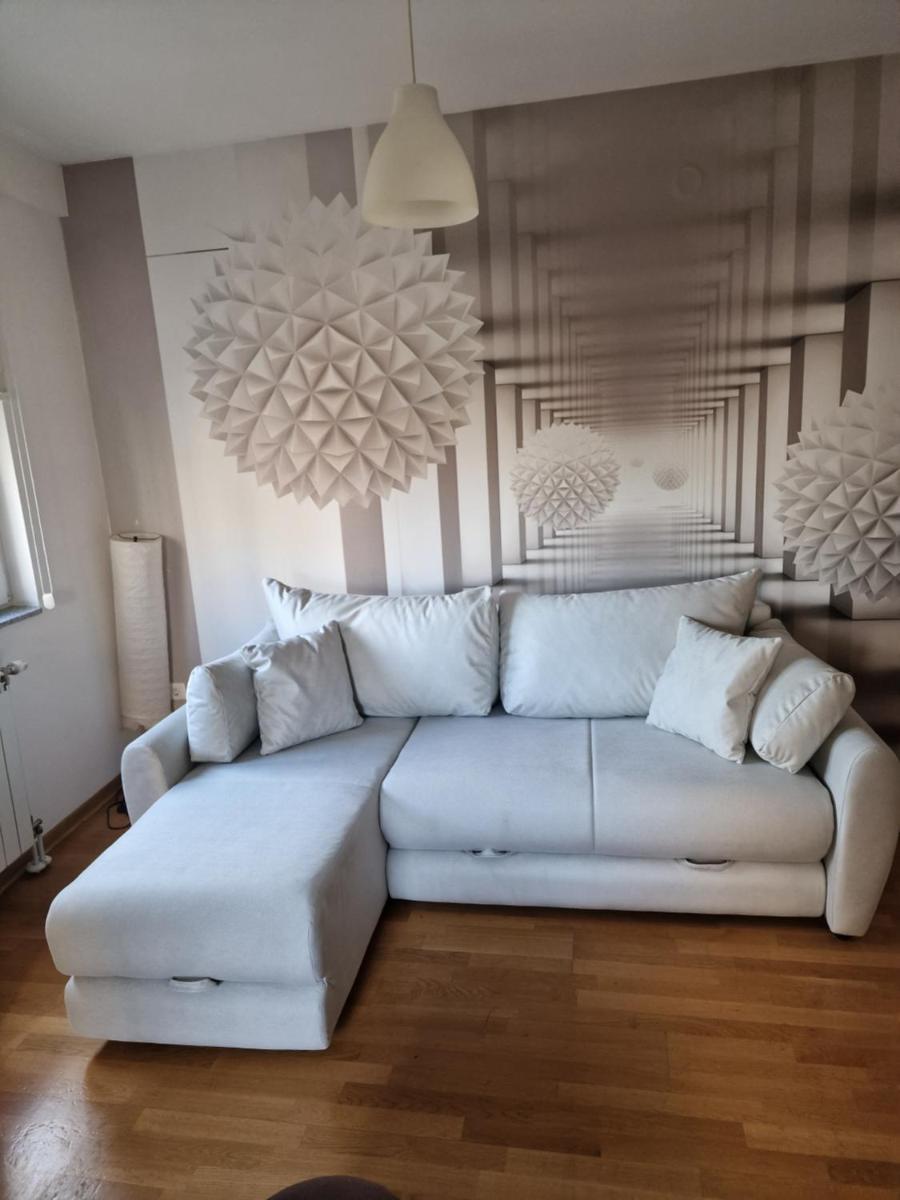 Apartment Lux Lomina - Housity