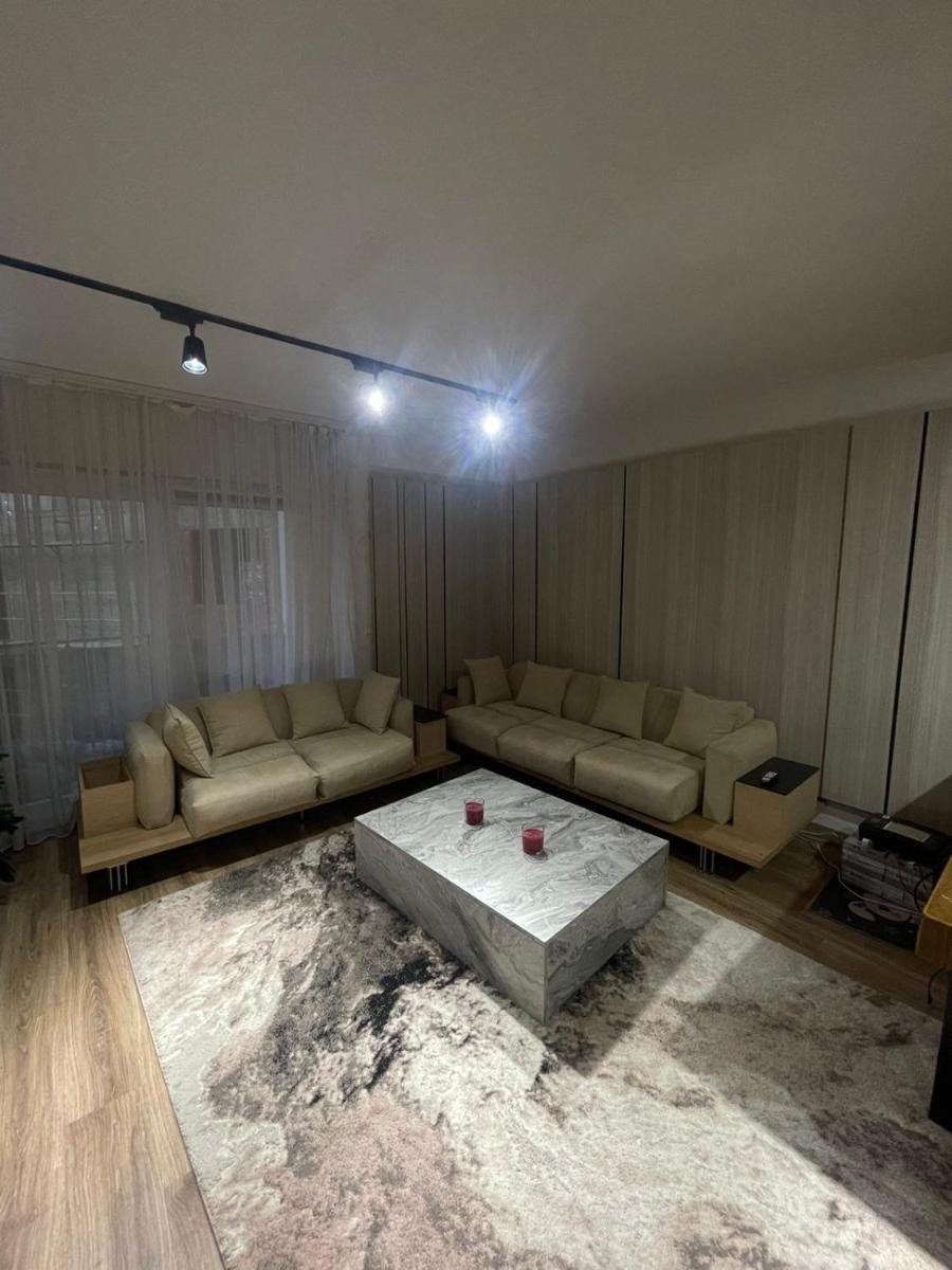 Prishtina Apartment - Housity