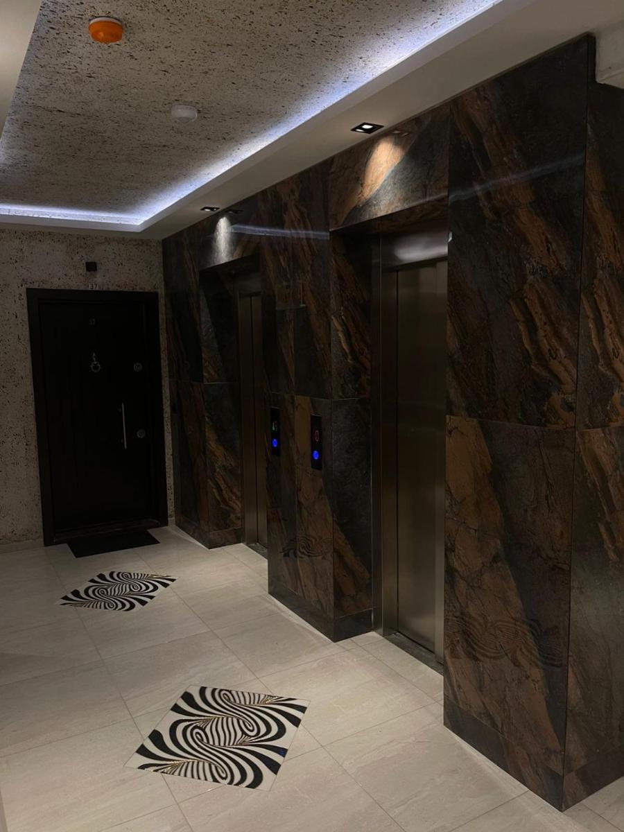 Prishtina Apartment - Housity