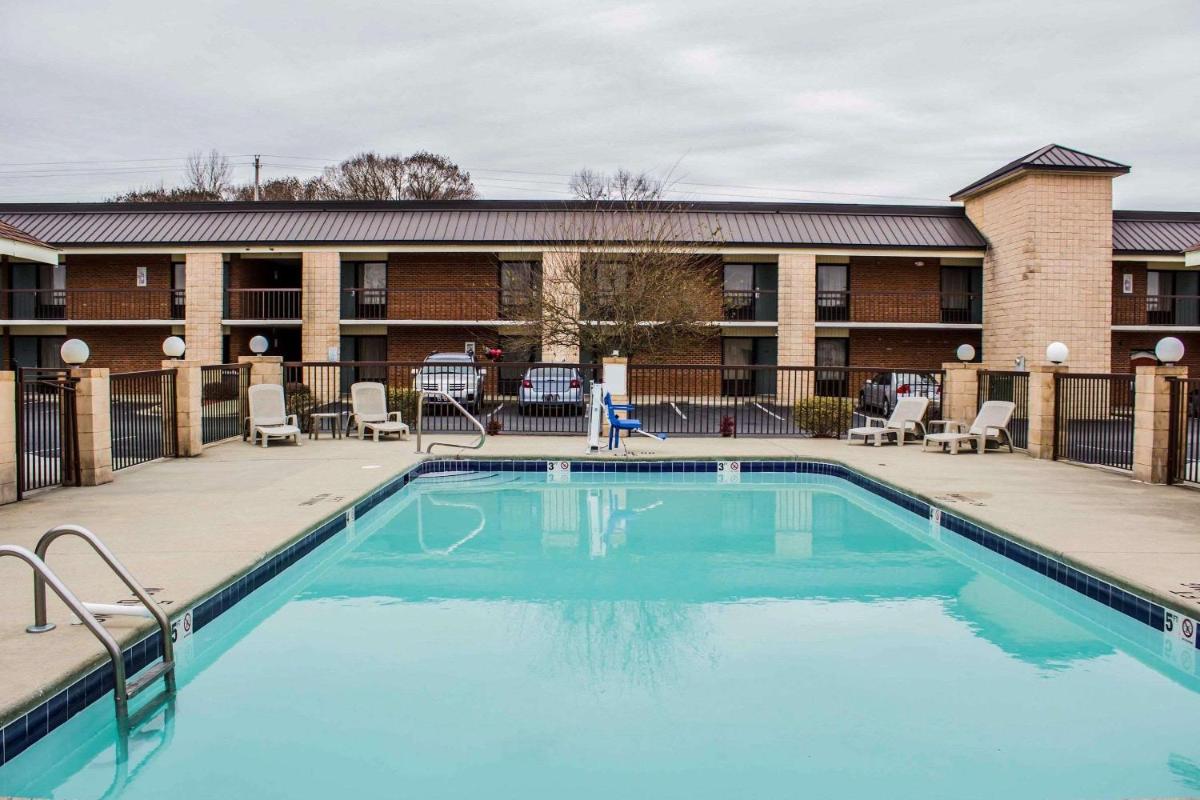 Quality Inn Kinston Hwy 70 - Housity