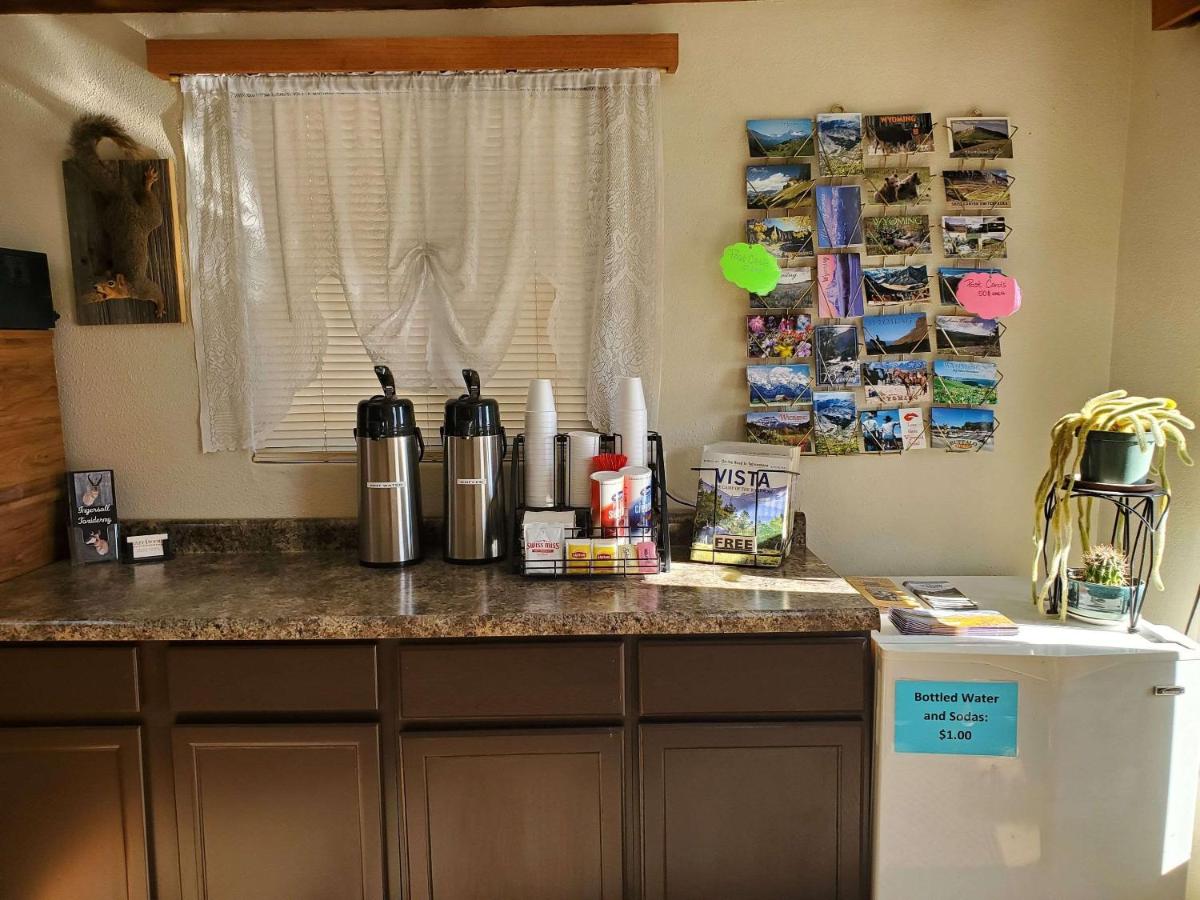Rodeway Inn - Housity