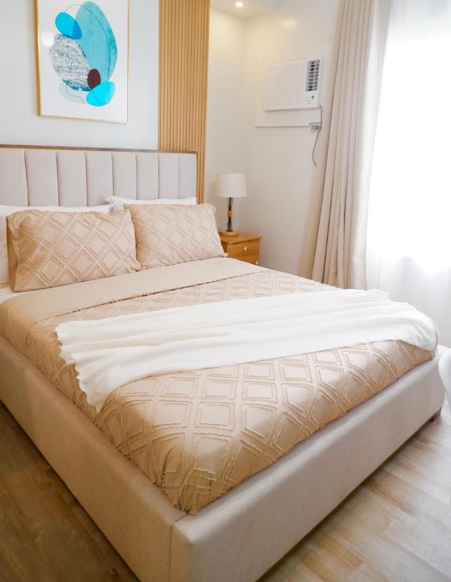 Ezren Suites Mesavirre Residences Unit922 - Housity