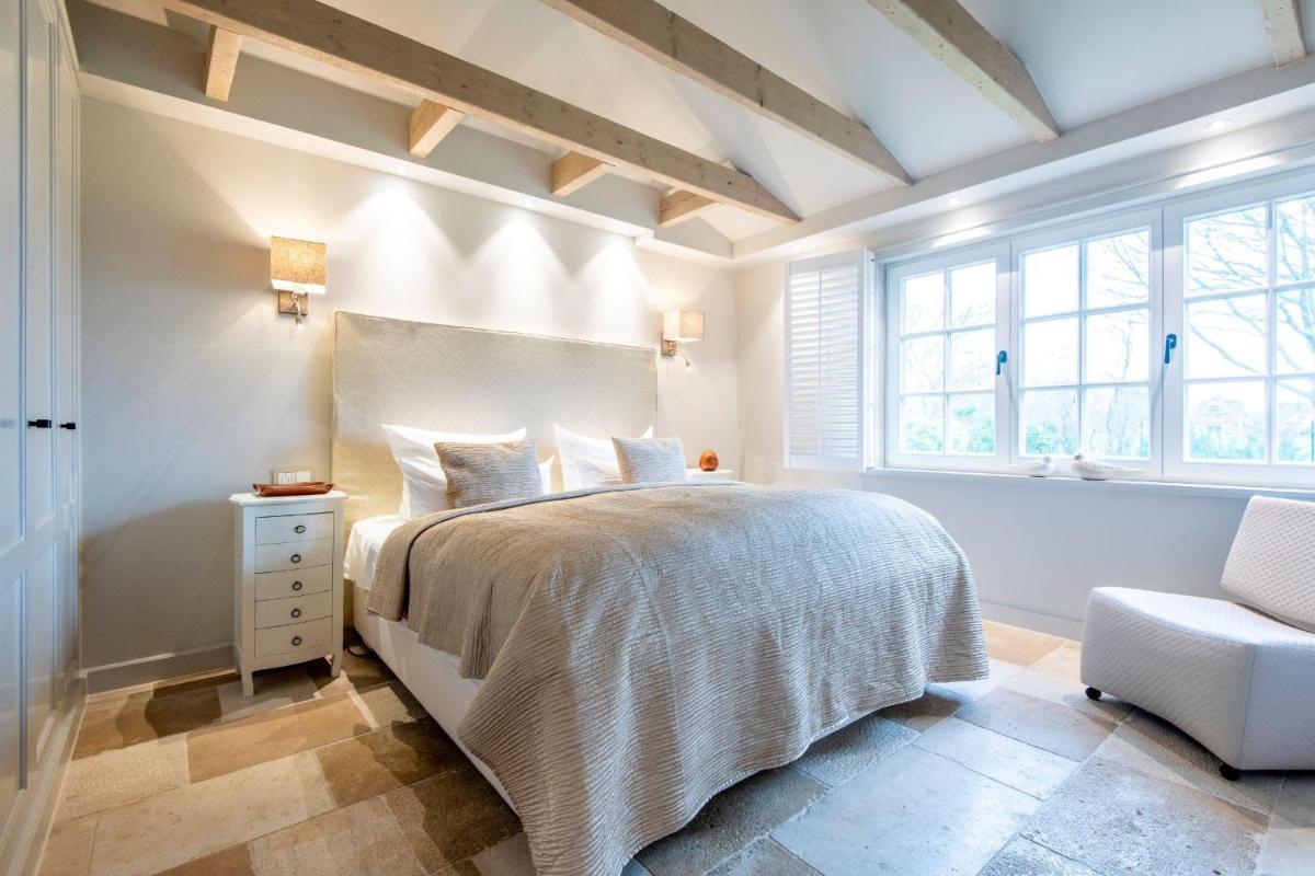 Traum-Landhaus-Terpstich-5000-qm-Refugium-Urlaub-in-Morsum-Sylt-vom-Feinsten - Housity