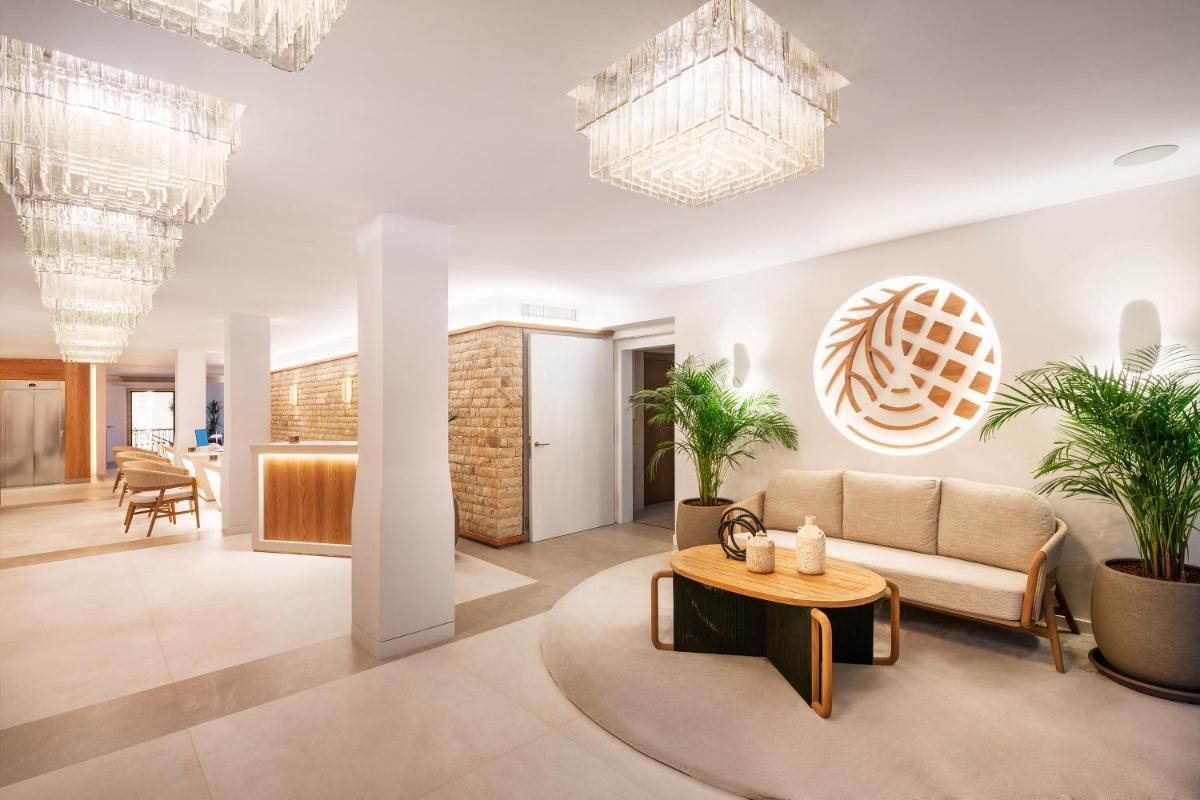 Zona de estar de Hotel Cala del Pi - Adults Only