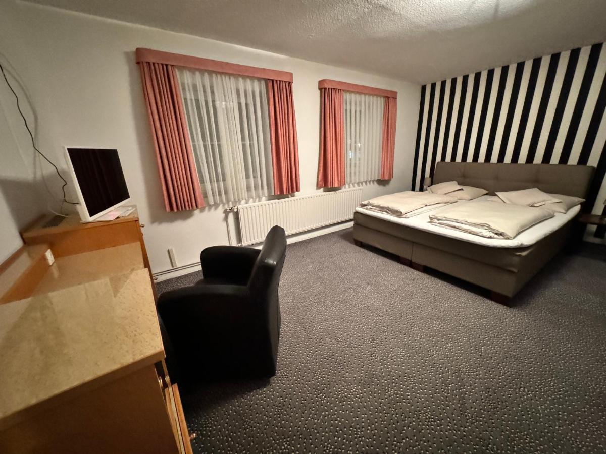 Hotel und Restaurant Pinkenburg - Housity