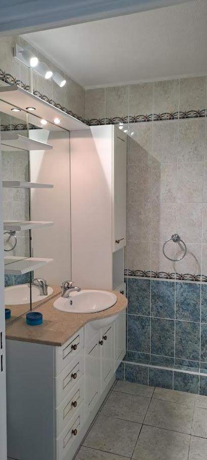Appart T3 central calme proche Thermes pour cures/vacances - Housity
