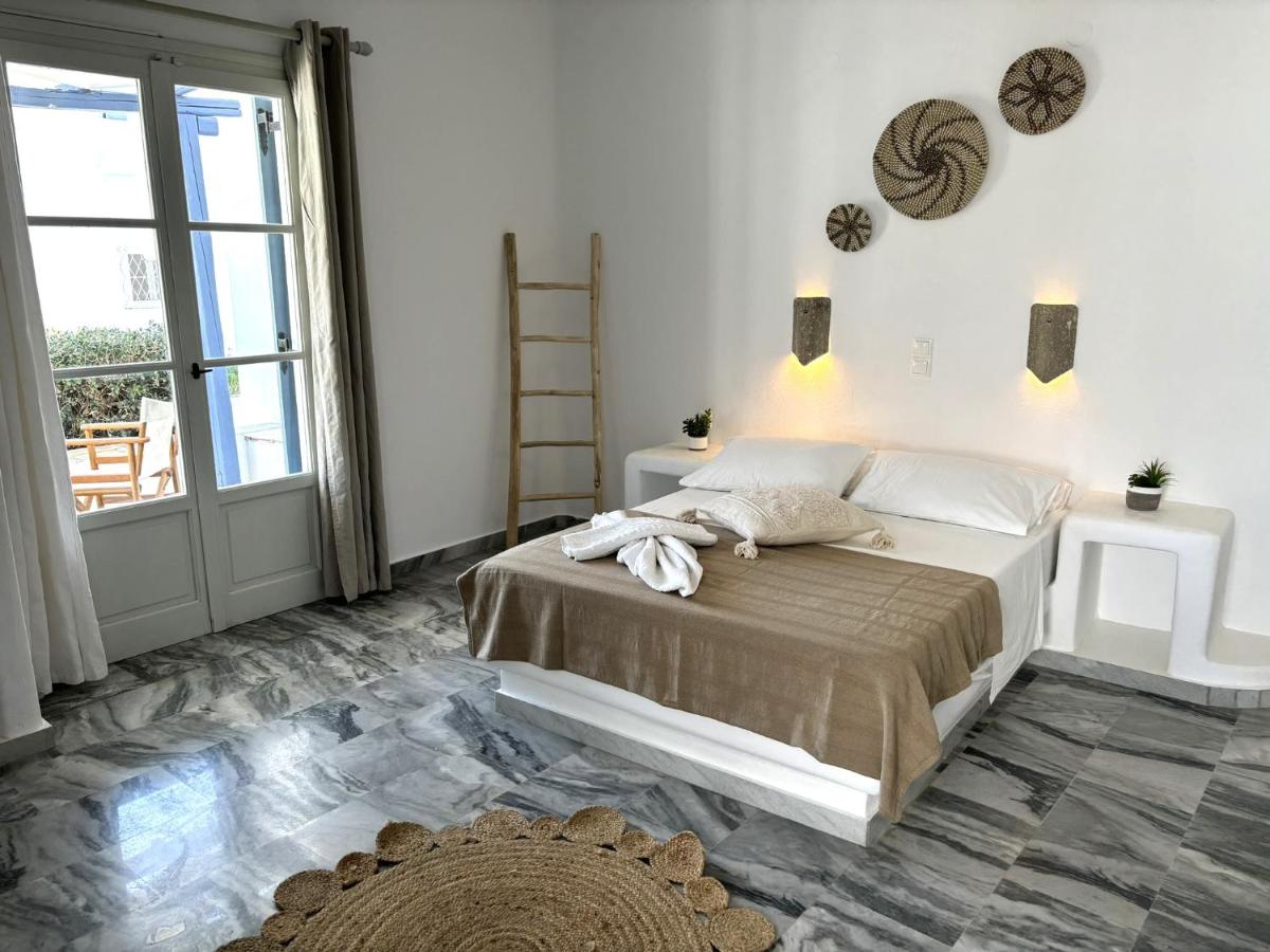 Magginas Studios - Housity