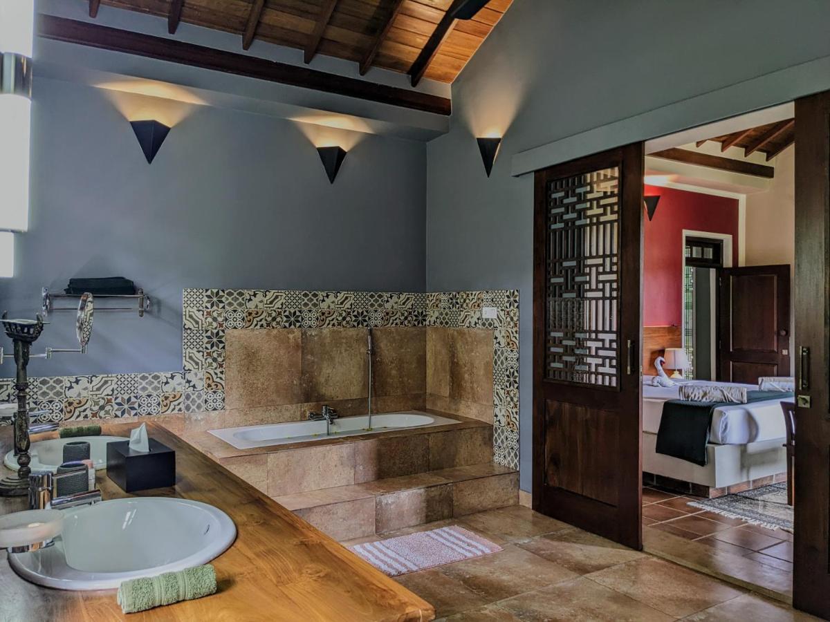 Gal Oya Lake Club - Housity