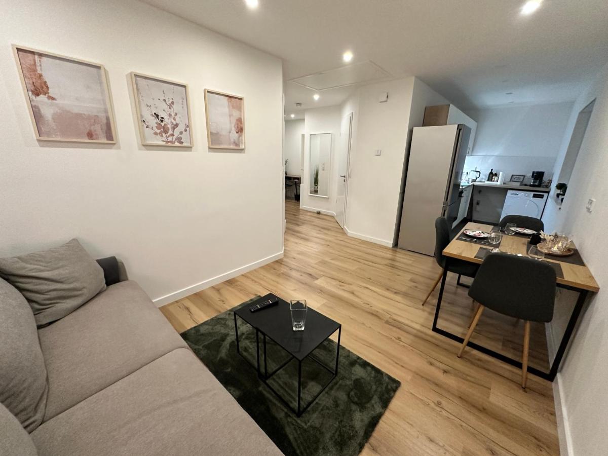 Stilvolle Ferienwohnung am Tillysee nahe Oldenburg - Housity
