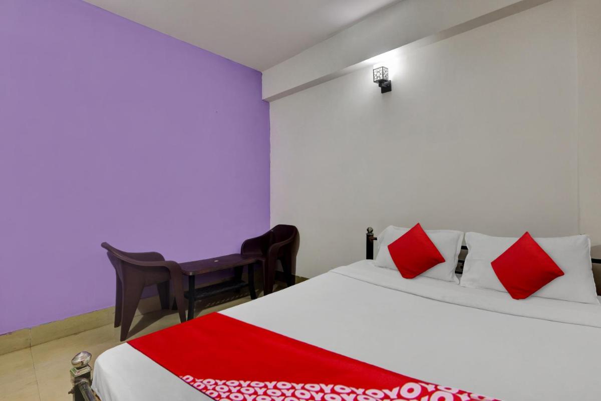 OYO Flagship Happy Inn - Housity