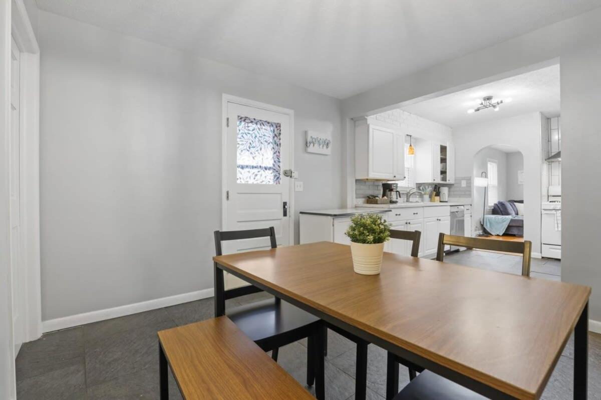 Housepitality - Newark Friends and Family House - Housity