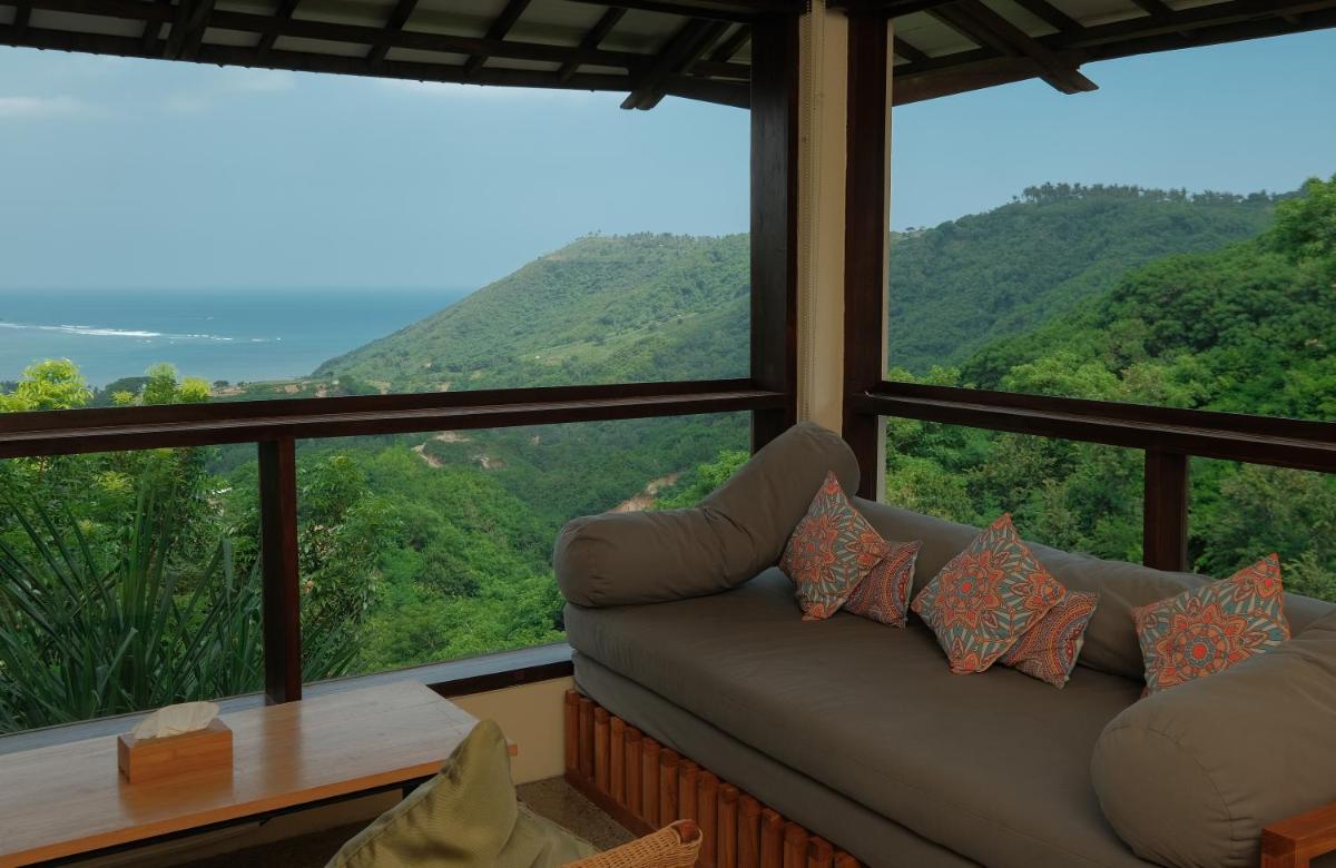 Ashtari - Sky, Sea & Nature - Housity