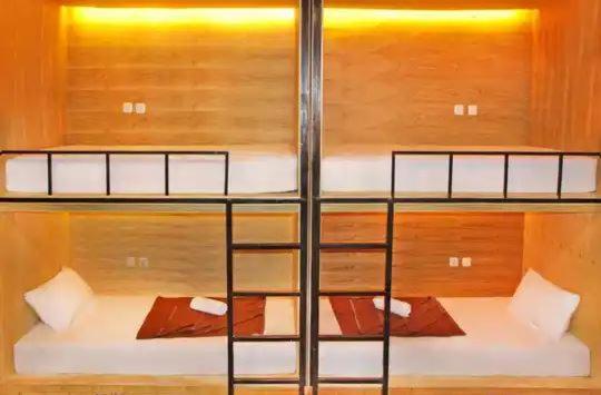 Urban Dormitory Hostel - Housity