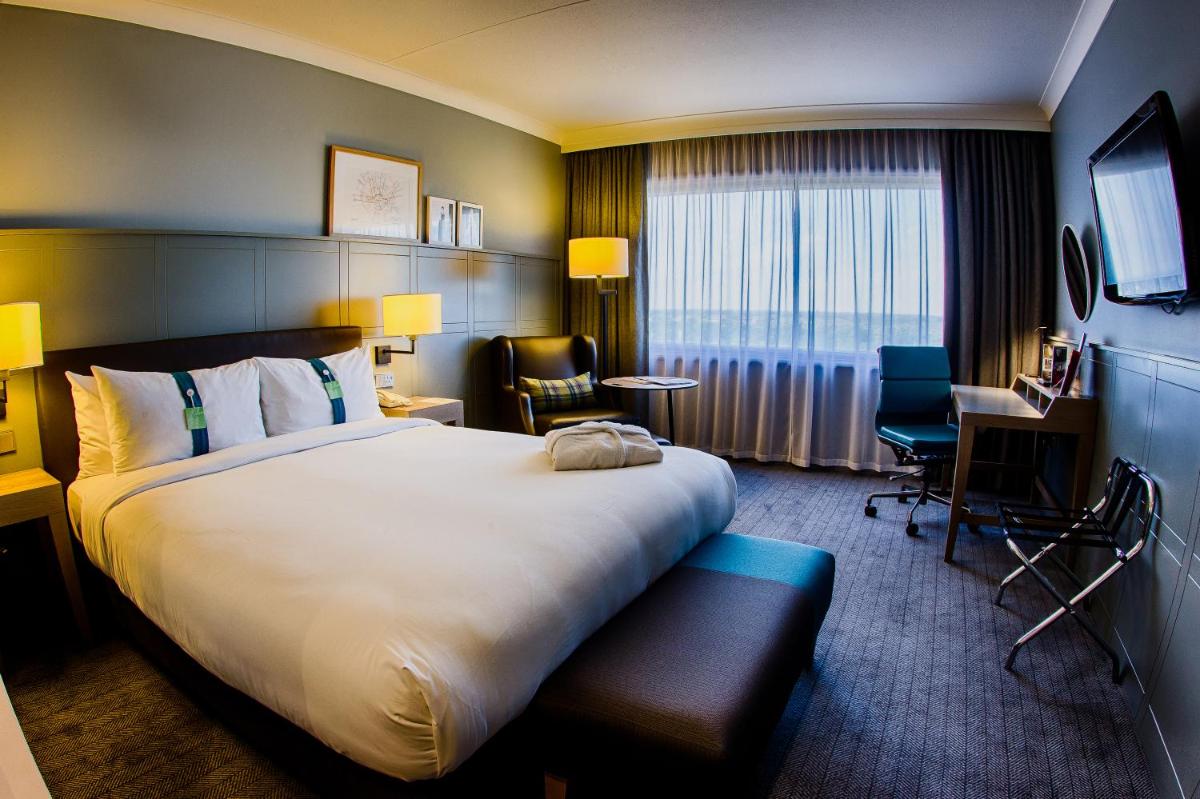 Holiday Inn London - Heathrow M4,Jct.4, an IHG Hotel - Housity